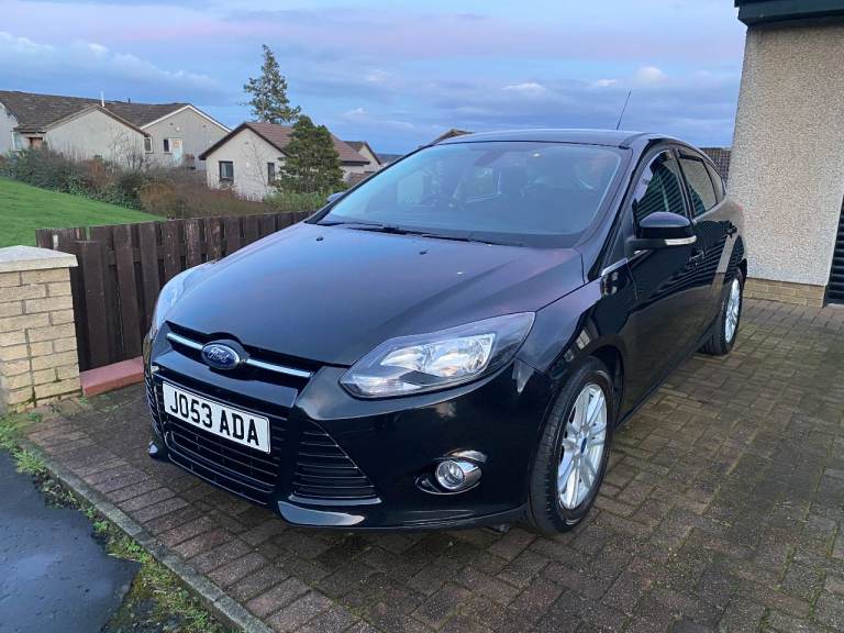 2013 (63) Ford Focus 1.0 turbo EcoBoost Titanium 5dr Petrol Manual, Black, Hatchback. 35,000 MILES