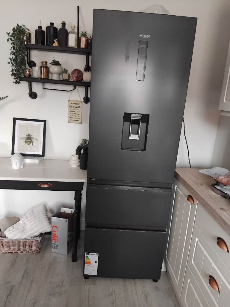 Haier Fridge Freezer 