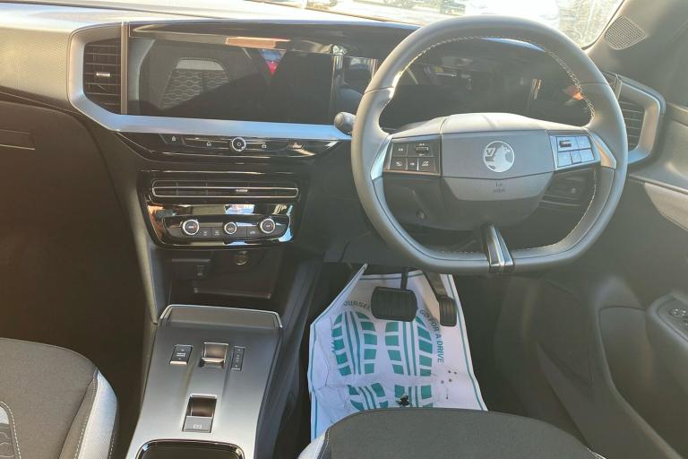  Vauxhall Mokka Electric 54kwh Design Suv 5dr Electric Auto 156 Ps Electric