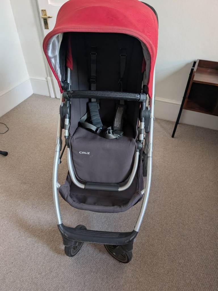 Uppababy Cruz – Very Good Condition