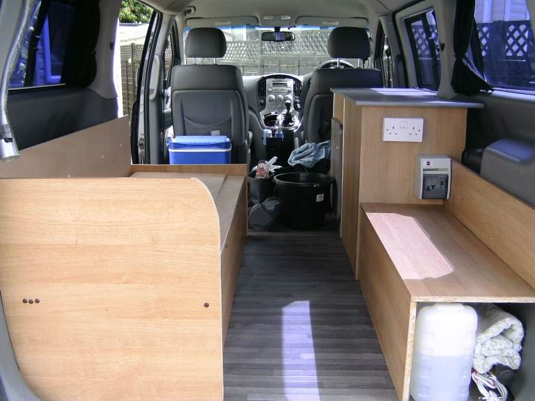 Hyundai, I800, campervan, 2008, Manual, 2497 (cc), 5 doors