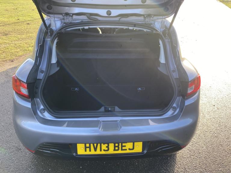 RENAULT CLIO 1.2 16V Dynamique MediaNav 2013