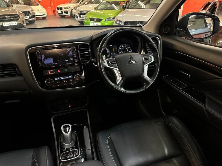 2016 Mitsubishi Outlander 2.0 PHEV GX4h 5dr Auto ESTATE PETROL/ELECTRIC Automatic