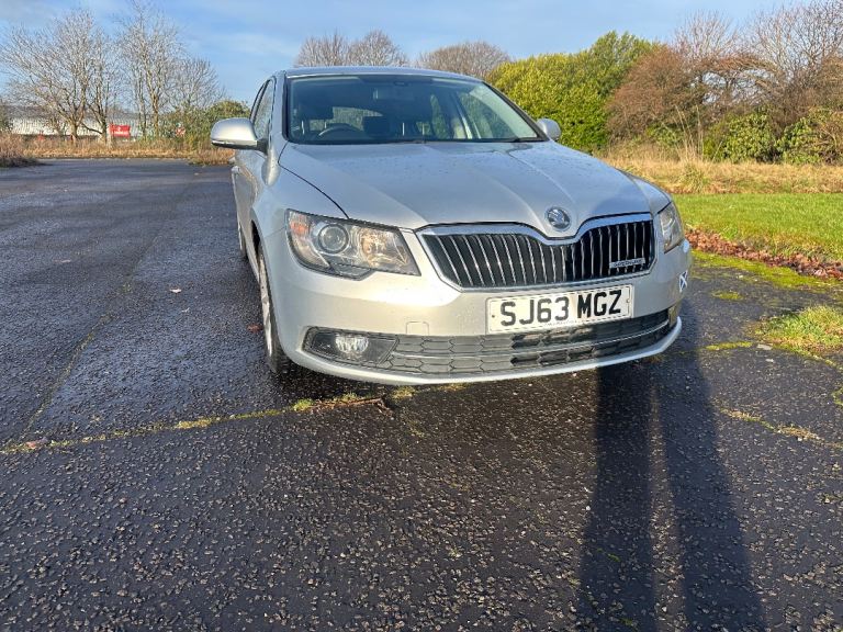 Skoda superb 1.6tdi greenline 155k drive great