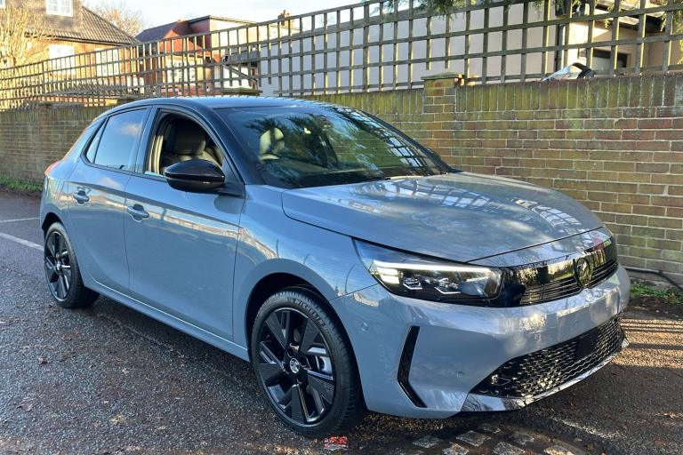  Vauxhall Corsa Electric 50kwh Ultimate Hatchback 5dr Electric Auto 136 Ps