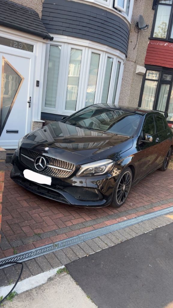 Mercedes A-Class A200 AMG Line Premium Plus (Auto) black