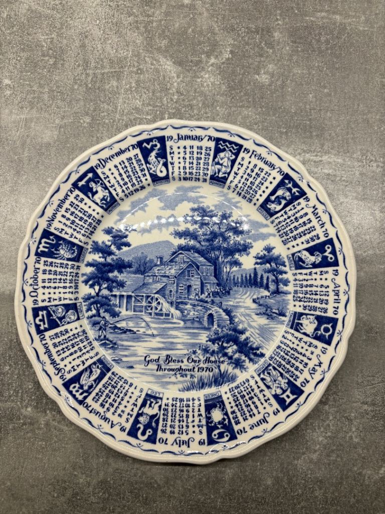 Alfred Meakin Staffordshire Blue & White Zodiac God Bless our House Throughout 1970 Calendar Plate
