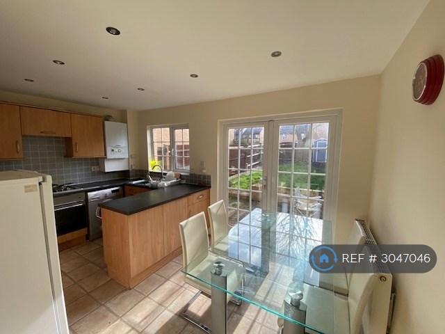 3 bedroom house in West Drayton, West Drayton, UB7 (3 bed) (#3047046)