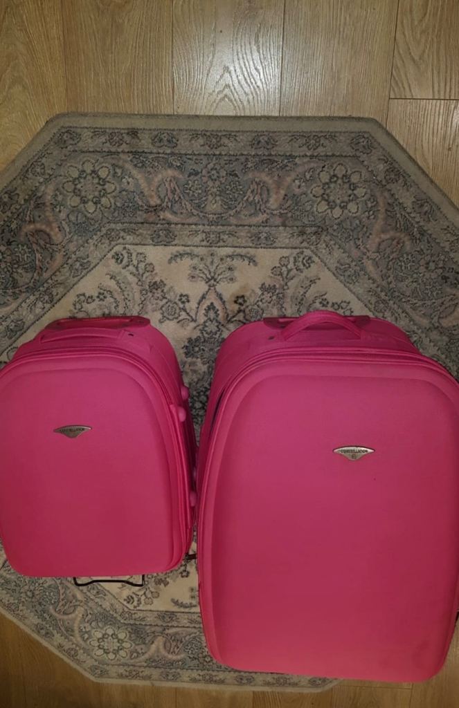 Pink Suitcase Set – Two Sizes