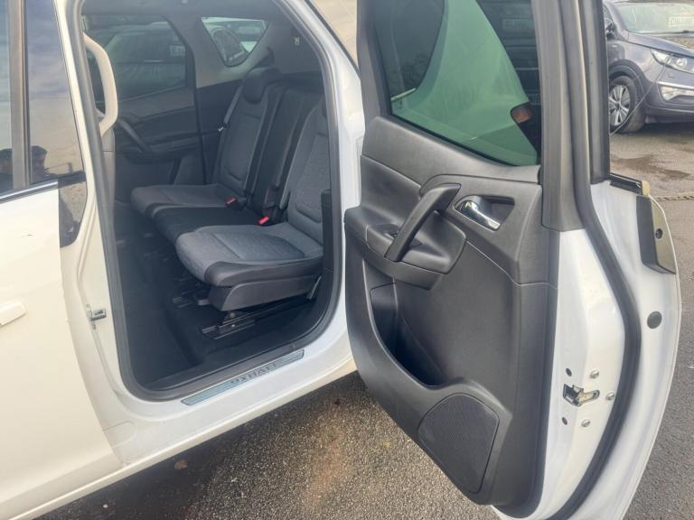 2014 Vauxhall Meriva 1.4T 16V SE 5dr MPV PETROL Manual