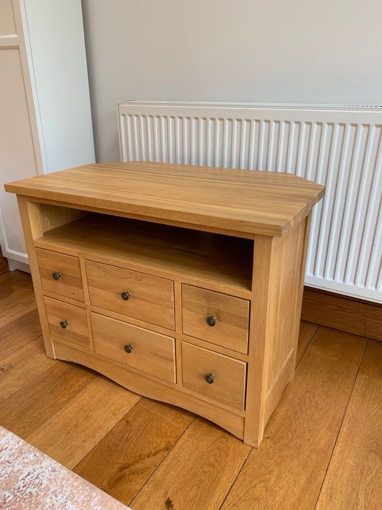 Oak Tv corner unit