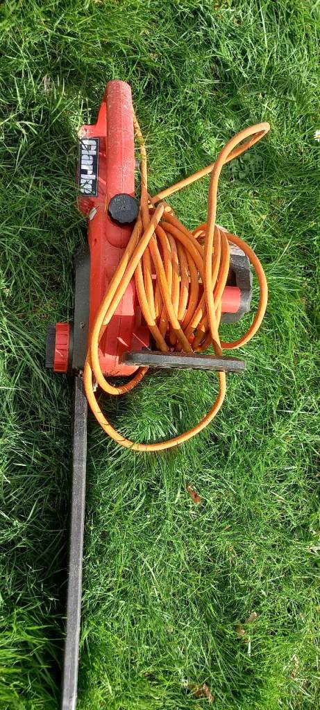 Chain saw