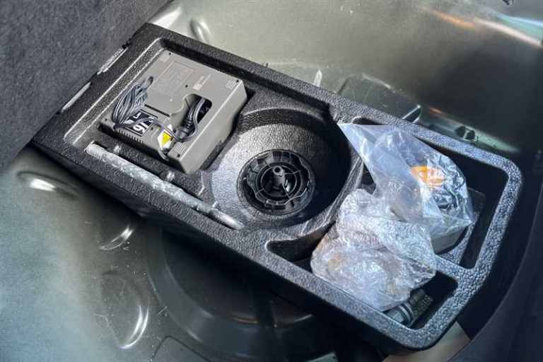 2021 Vauxhall Crossland 1.2 Turbo [130] Elite Nav 5dr Auto HATCHBACK PETROL Automatic