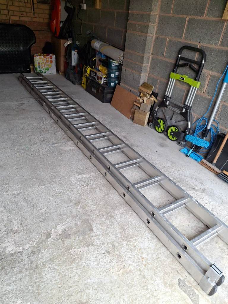 Youngmans heavy duty extension ladder