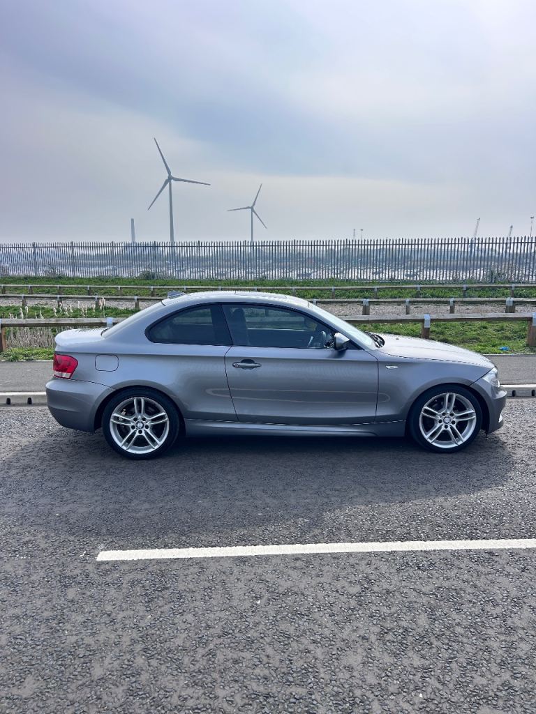 BMW, 1 SERIES, Coupe, 2011, Manual, 1995 (cc), 2 doors