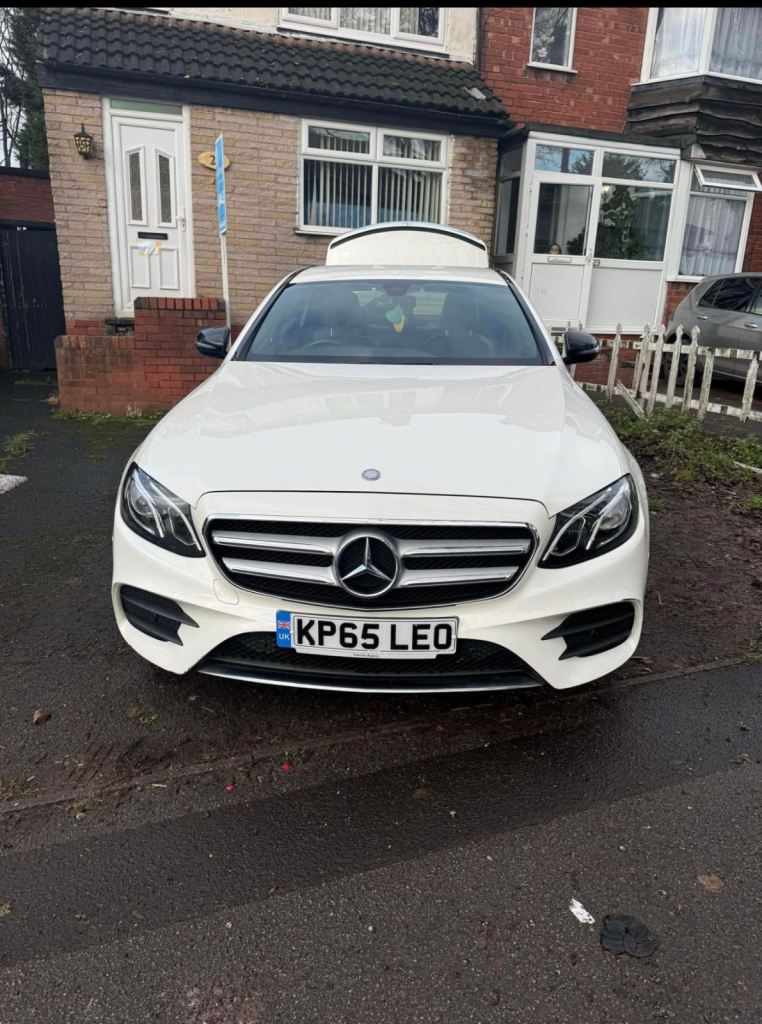 Mercedes-Benz, E CLASS, Saloon, 2016, Semi-Auto, 1950 (cc), 4 doors