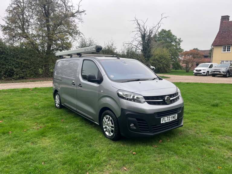 2022 VAUXHALL VIVARO 1.5d 120PS DYNAMIC L1 H1 - ONE OWNER - FSH - NO VAT