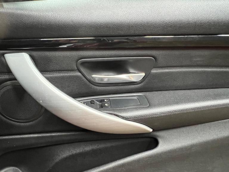 2016 BMW 4 Series 2.0 420i M Sport Auto xDrive Euro 6 (s/s) 2dr COUPE Petrol Automatic