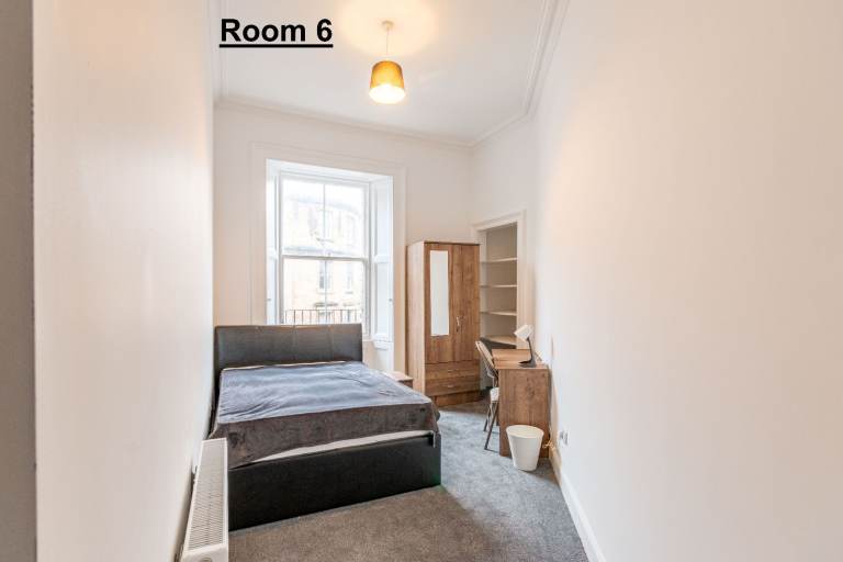 FLAT SHARE: Double bedrooms for let within a magnificent & recently refurbished flat in Newington