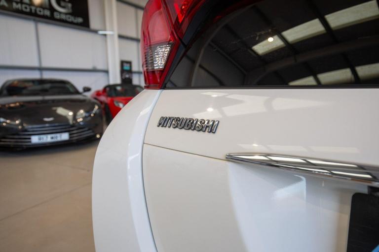 2017 Mitsubishi Eclipse Cross 1.5 4 5dr HATCHBACK PETROL Manual