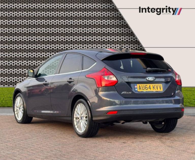 2014 Ford Focus 1.6 TDCi 115 Zetec Navigator 5dr HATCHBACK DIESEL Manual