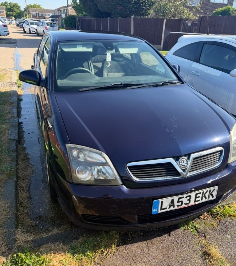 Vauxhall, VECTRA, Saloon, 2004, Manual, 1796 (cc), 4 doors