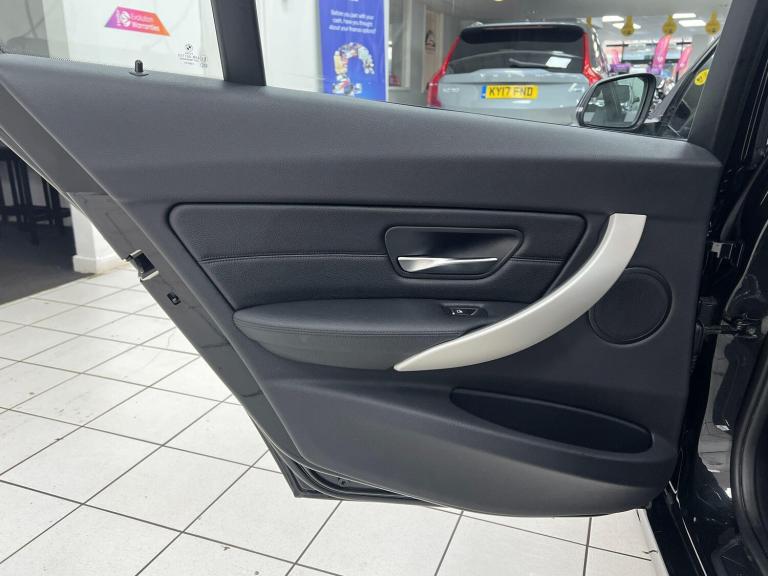  BMW 3 Series 2.0 320d ED Plus Auto Euro 6 (s/s) 4dr Diesel Automatic