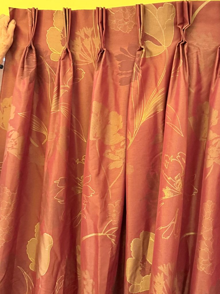 Lined curtains 