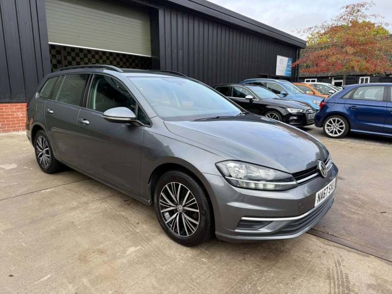 2017 Volkswagen Golf 2.0 TDI SE Nav DSG Euro 6 (s/s) 5dr ESTATE Diesel Automatic
