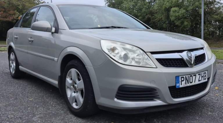 MOT: 21/10/2026. Owned since 2012. Low miles. Well cared for - 2007 Vauxhall Vectra Exclusiv 1.8