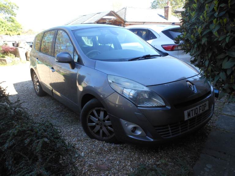 Renault, GRAND SCENIC, MPV, 2010, Manual, dci 1.9, 7 seats, sun roof, leather heated seats, tow bar