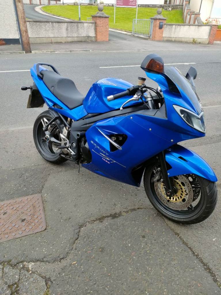 Triumph, SPRINT, 2005, 1050 (cc)