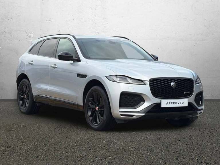 JAGUAR F-PACE 2.0 D200 R-Dynamic Black 5dr Auto AWD