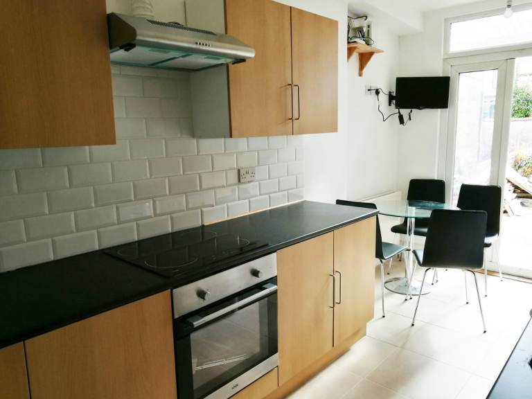 Two double room close to town center