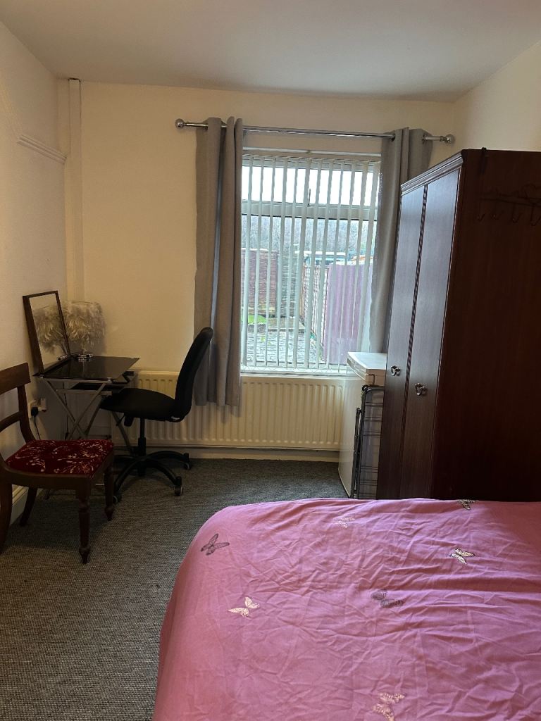 Double room to rent 
