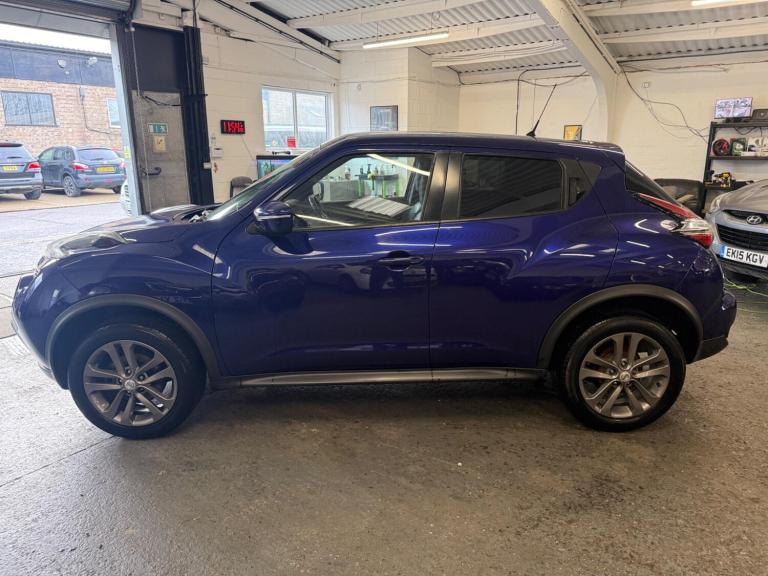2017 Nissan Juke 1.6 N-Connecta XTRON Euro 6 5dr HATCHBACK Petrol Automatic
