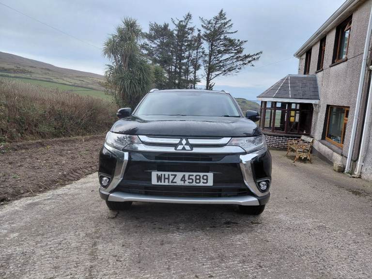 2018 Mitsabushi Outlander 2.2
