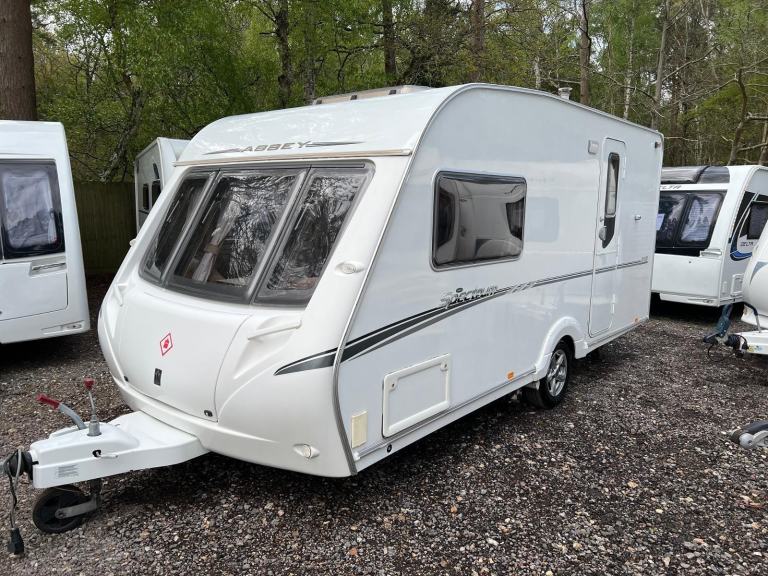 Abbey SPECTRUM 215 - 2008 - 2 BERTH - END WASHROOM - MOTOR MOVER