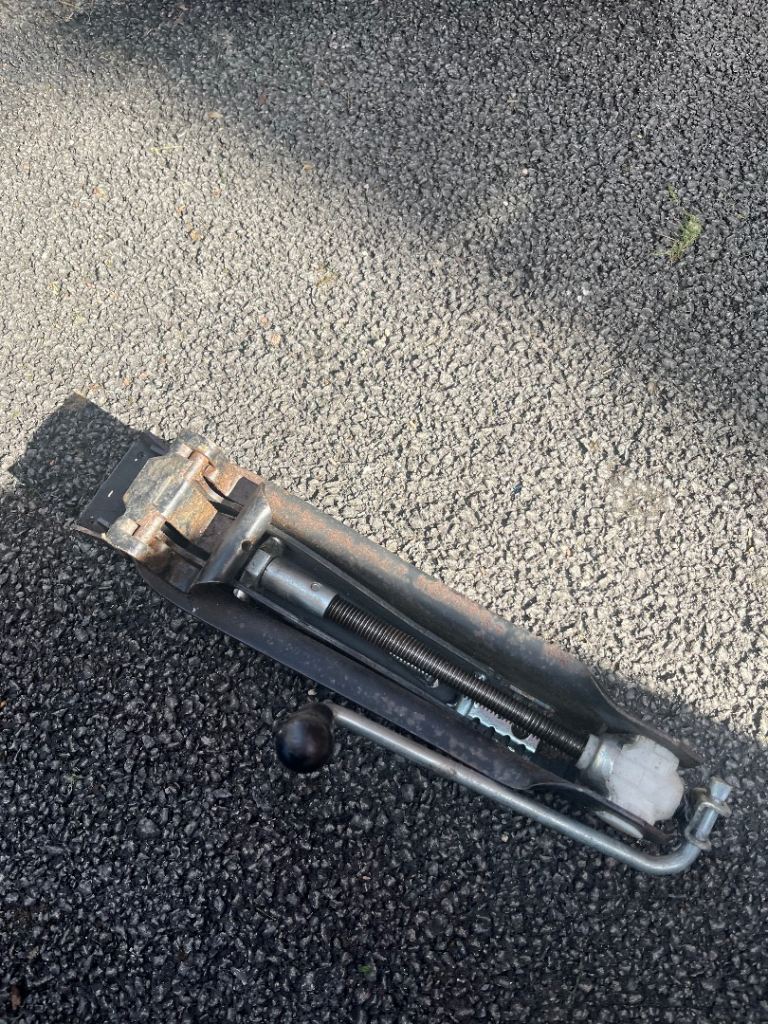 Audi/vw car jack 