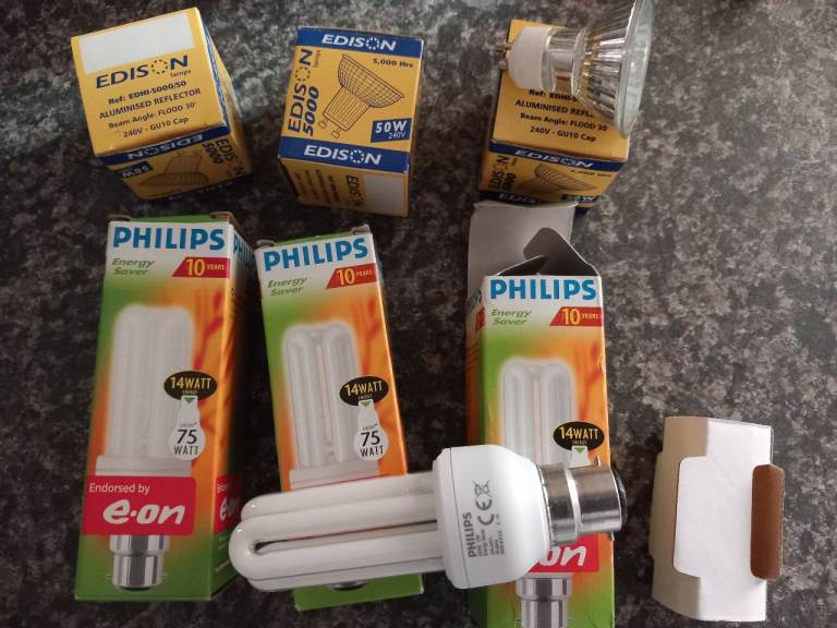 Bundle of 6 new bulbs for £3