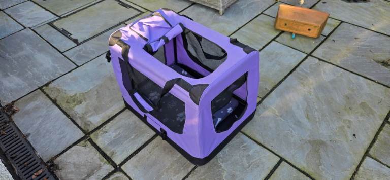 Purple Soft Fabric Pet Carrier / Dog Travel Crate (Medium, 70x50x50cm)