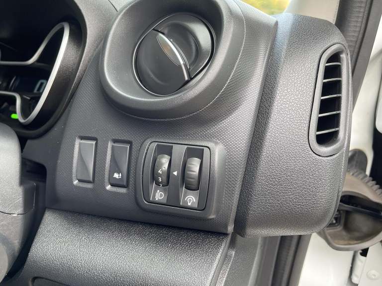 2021 Renault Trafic SL28 ENERGY dCi 120 Business Van PANEL VAN DIESEL Manual