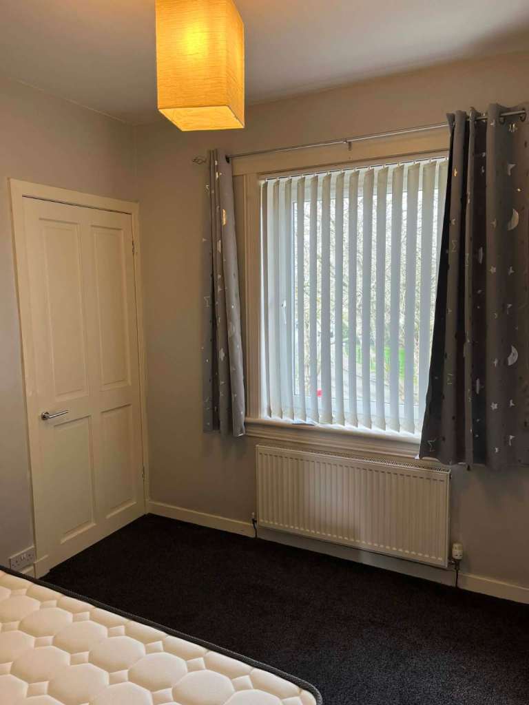 Single room for rent in EH5 area 