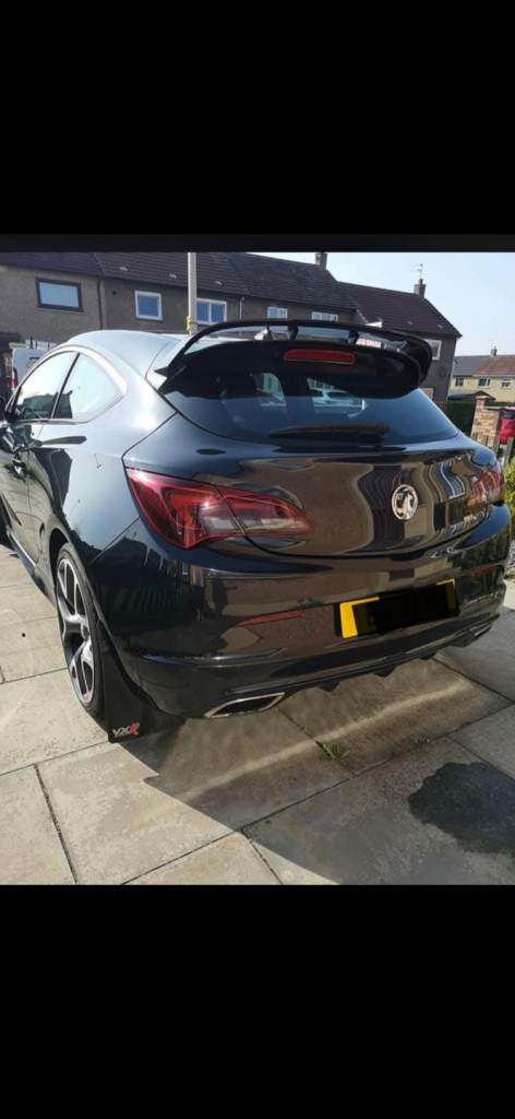 2014 Vauxhall Astra GTC VXR - stunning car