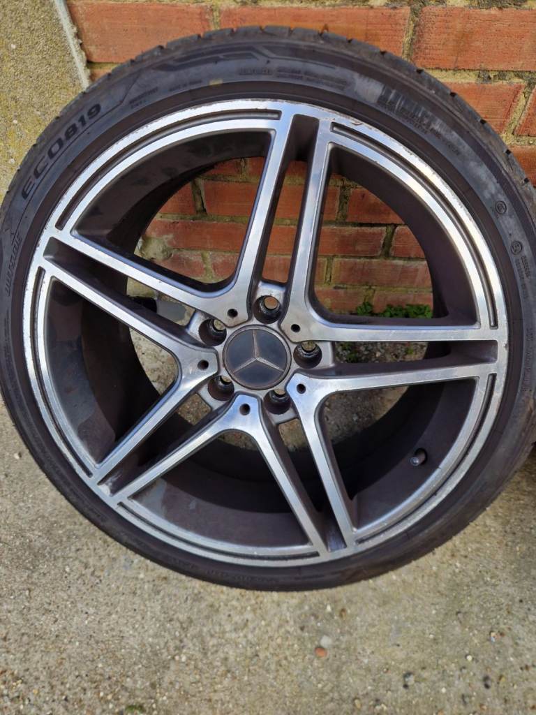 Mercedes-Benz 18” AMG Style Alloy Wheels – Staggered Set (Need Refurb)