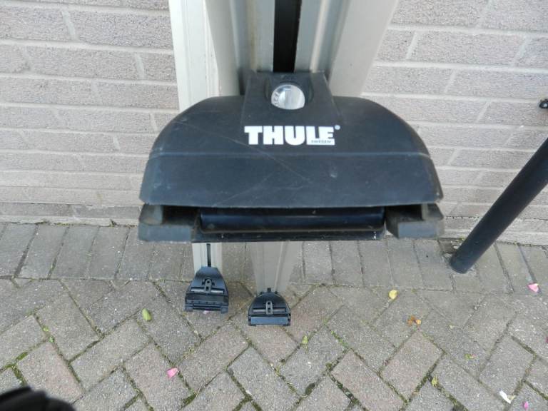 Thule roof bars 