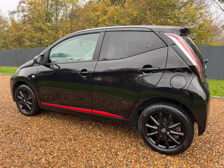 2017 Toyota Aygo 1.0 VVT-i x-press Euro 6 5dr Petrol