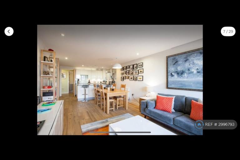 2 bedroom flat in Seren Park Gardens, London, SE3 (2 bed) (#2996793)