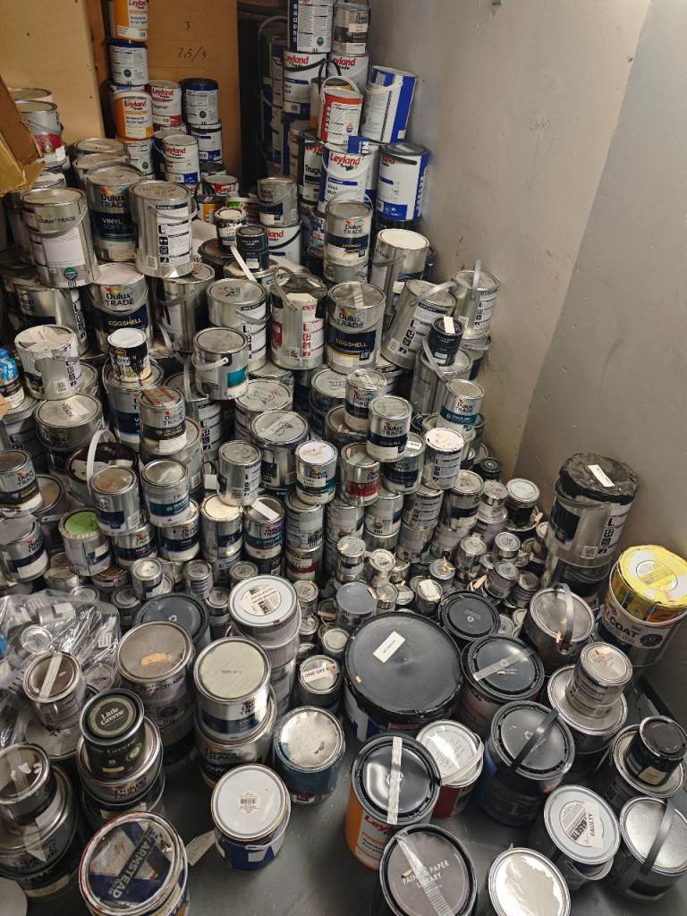 Free paint - Amazing opportunity - Dulux ; Farrow and ball ; little Greene 