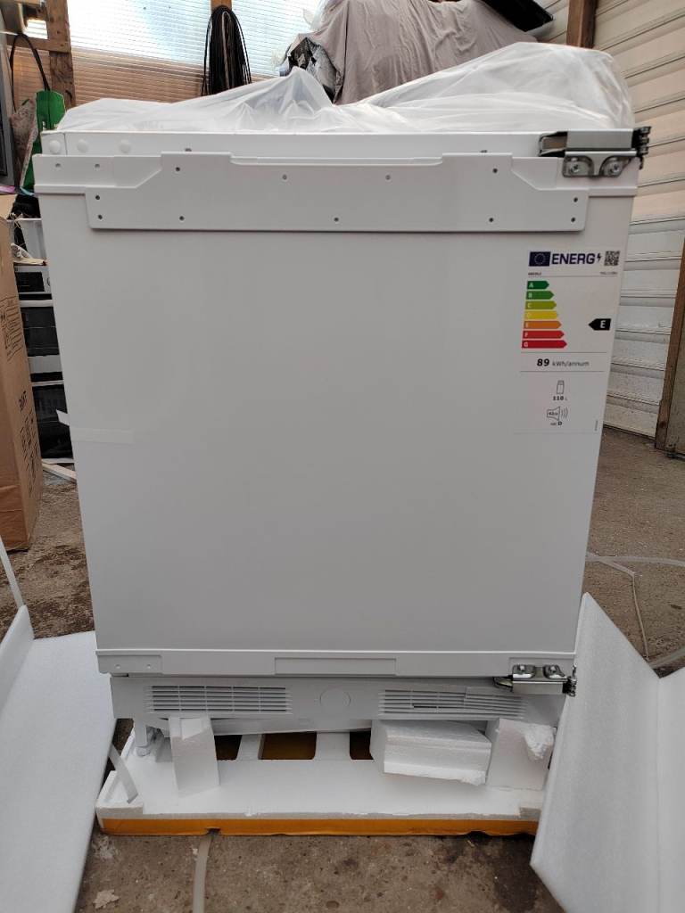 Ascoli built under counter integrated fridge, Brand new 